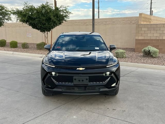Used 2025 Chevrolet Equinox EV LT FWD image 3