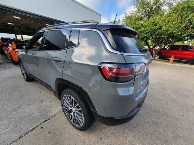 Used 2023 Jeep Compass Limited w/ Elite Group image 5