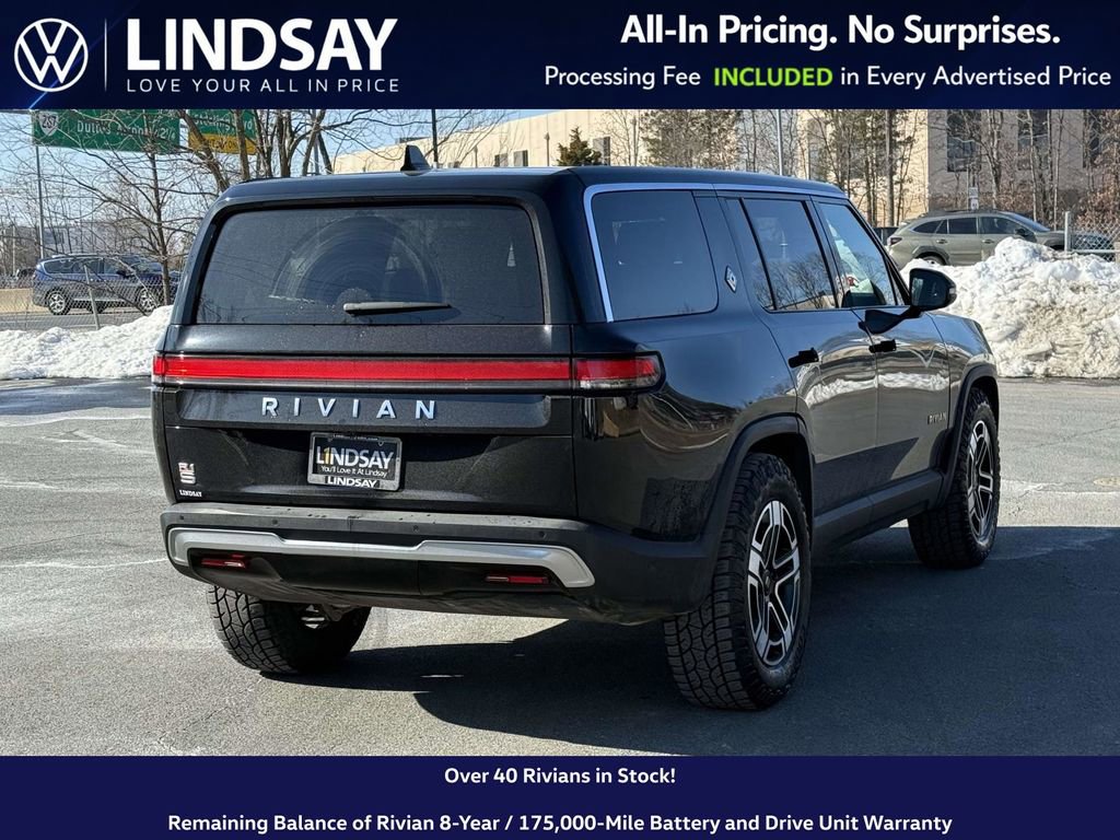 Used 2023 Rivian R1S Launch Edition image 7