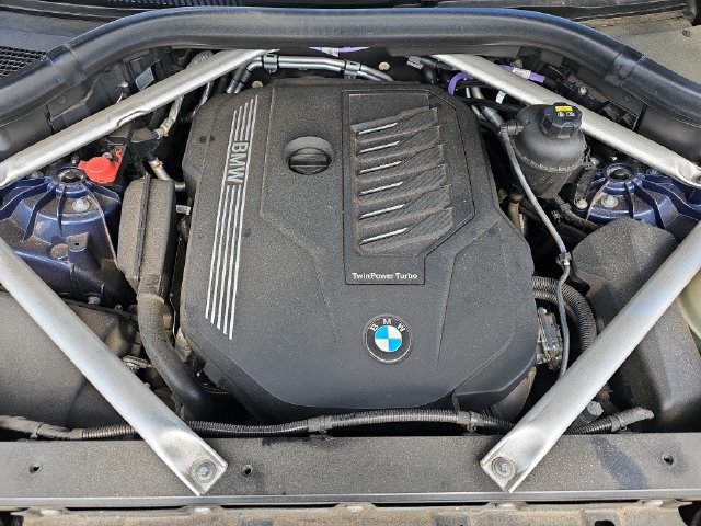 Used 2022 BMW X5 xDrive40i AWD/4WD image 34