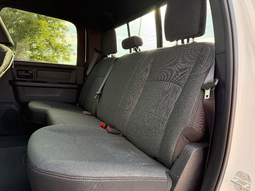 Used 2024 RAM 2500 Tradesman w/ Chrome Appearance Group image 5