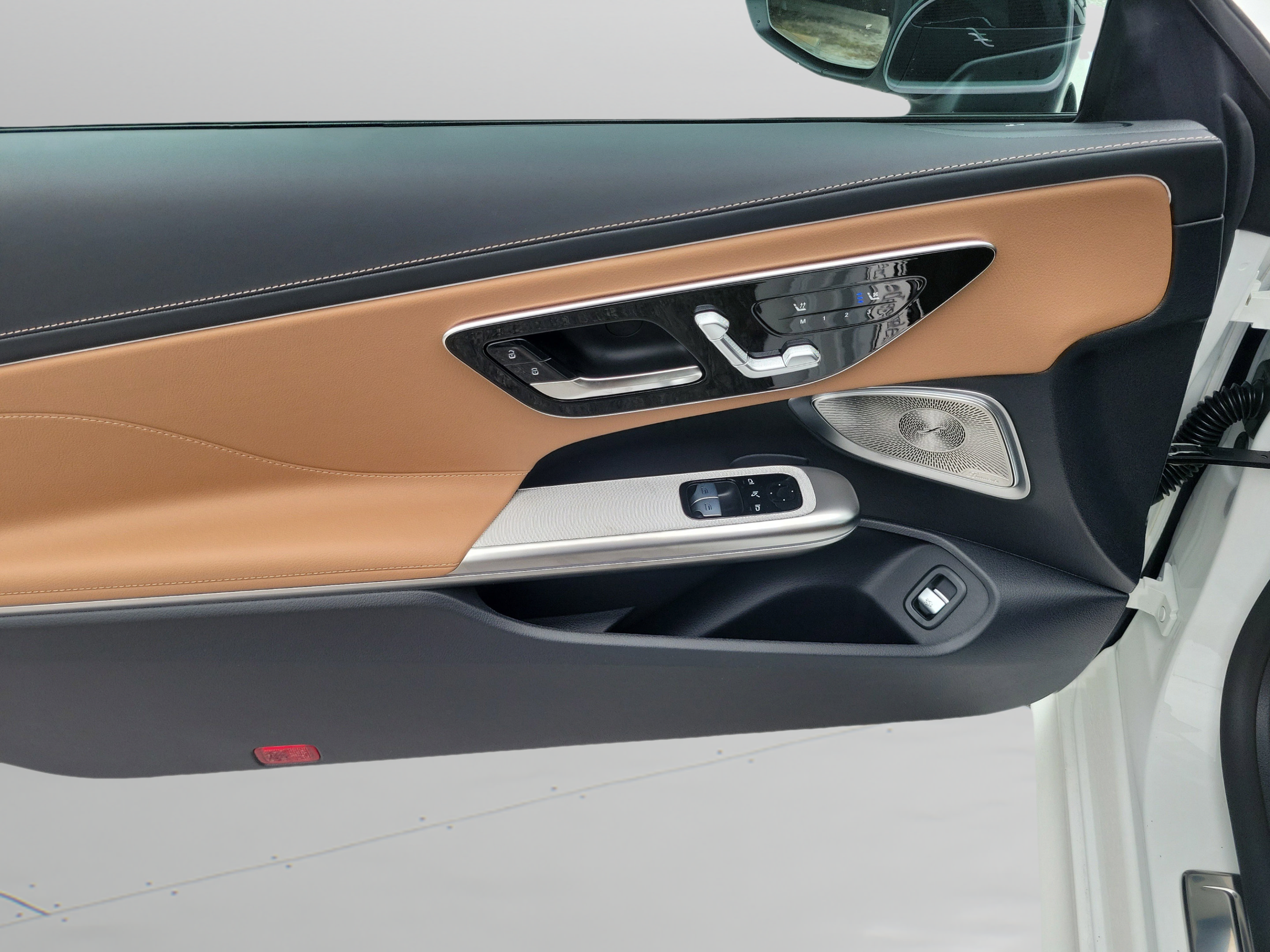 New 2026 Mercedes-Benz CLE 450 4MATIC Coupe image 6