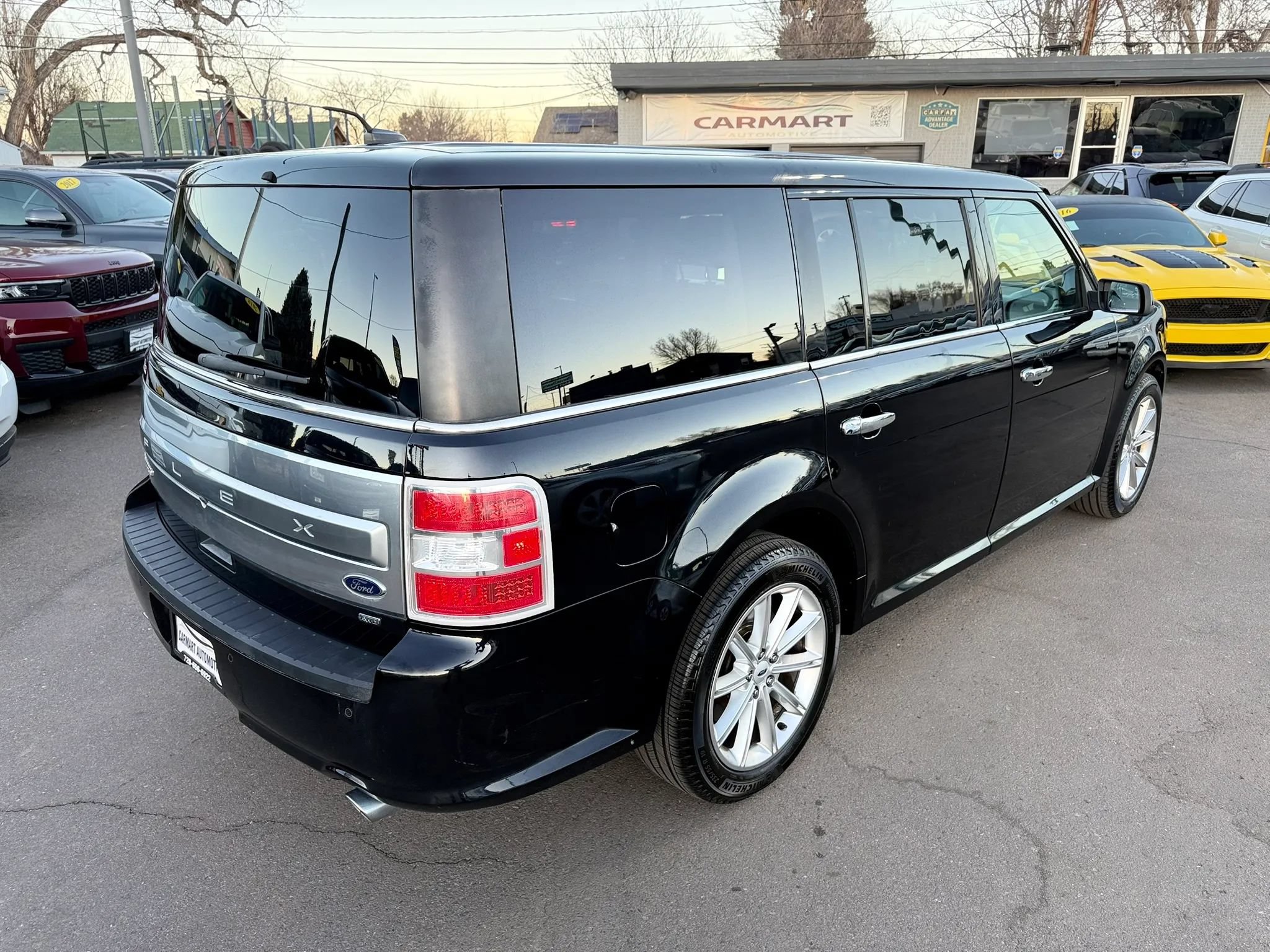 Used 2019 Ford Flex Limited AWD/4WD image 9