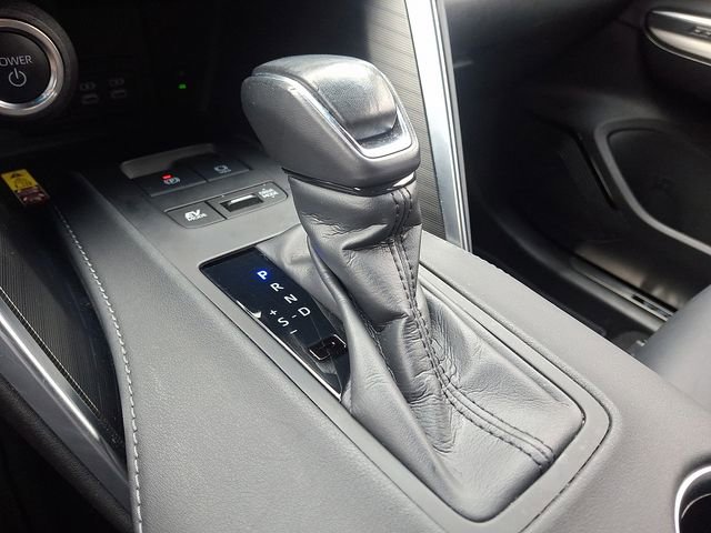 Used 2024 Toyota Venza Nightshade image 14