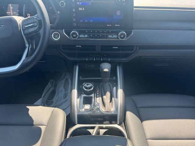 Used 2025 Chevrolet Colorado Trail Boss image 11