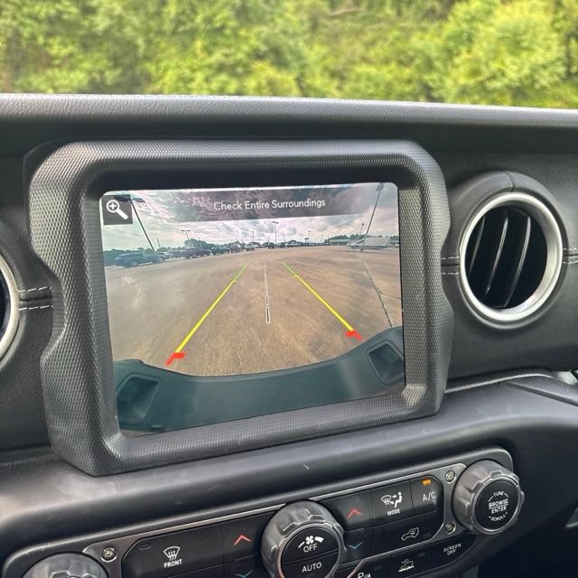 Used 2020 Jeep Gladiator Overland AWD/4WD image 28