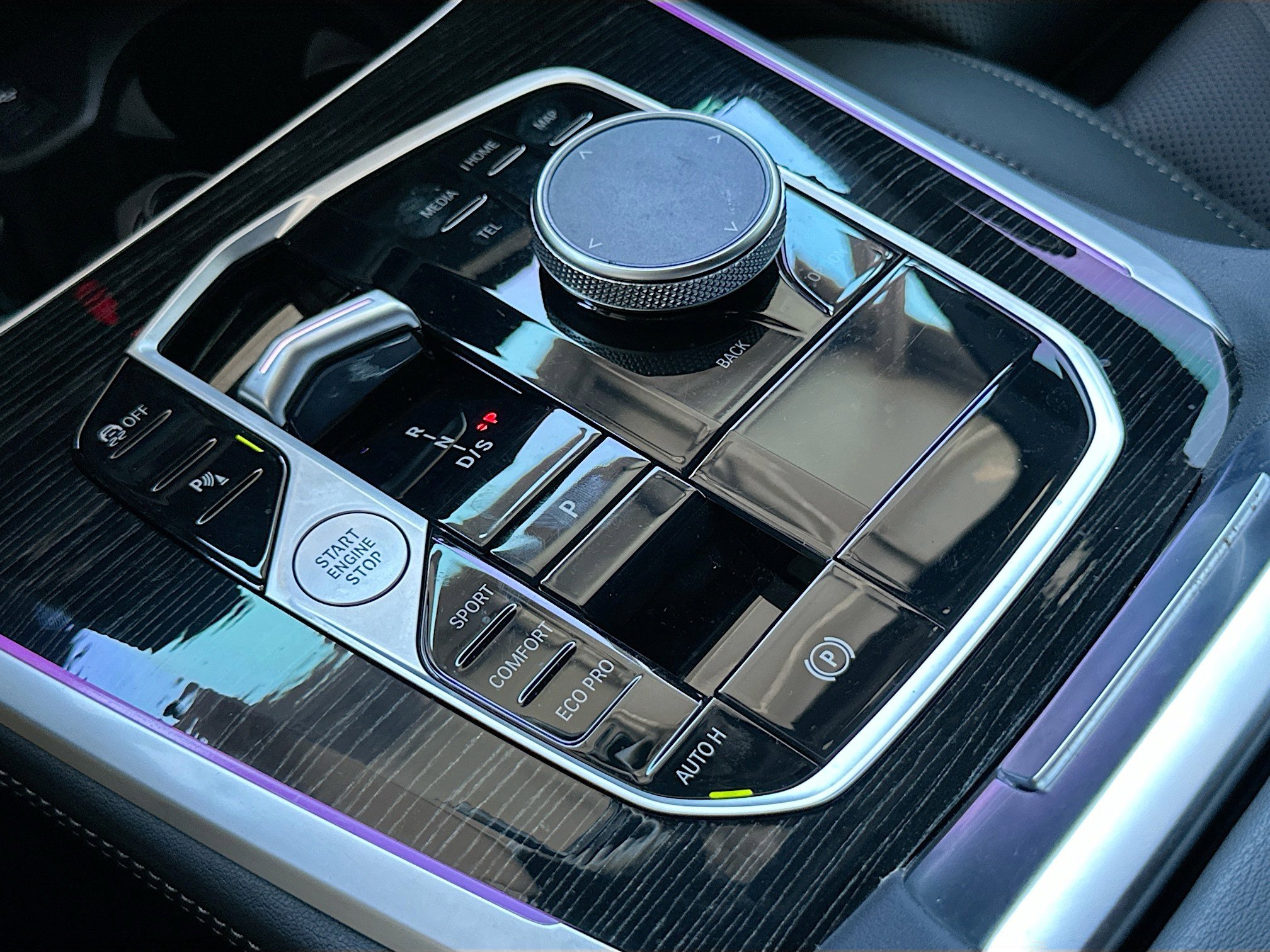 Used 2024 BMW X5 sDrive40i w/ M Sport Package image 17