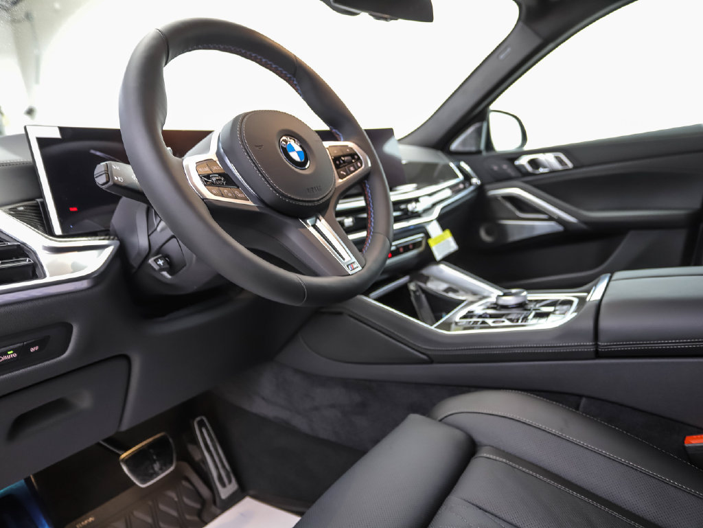 Used 2026 BMW X6 M60i AWD/4WD image 10