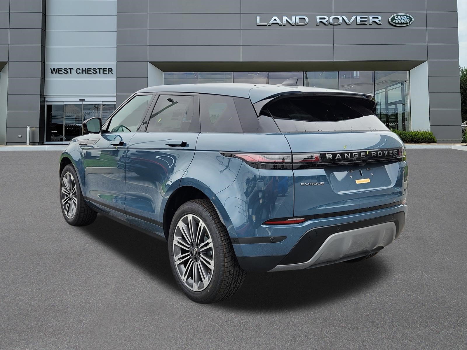 New 2026 Land Rover Range Rover Evoque S AWD/4WD image 3