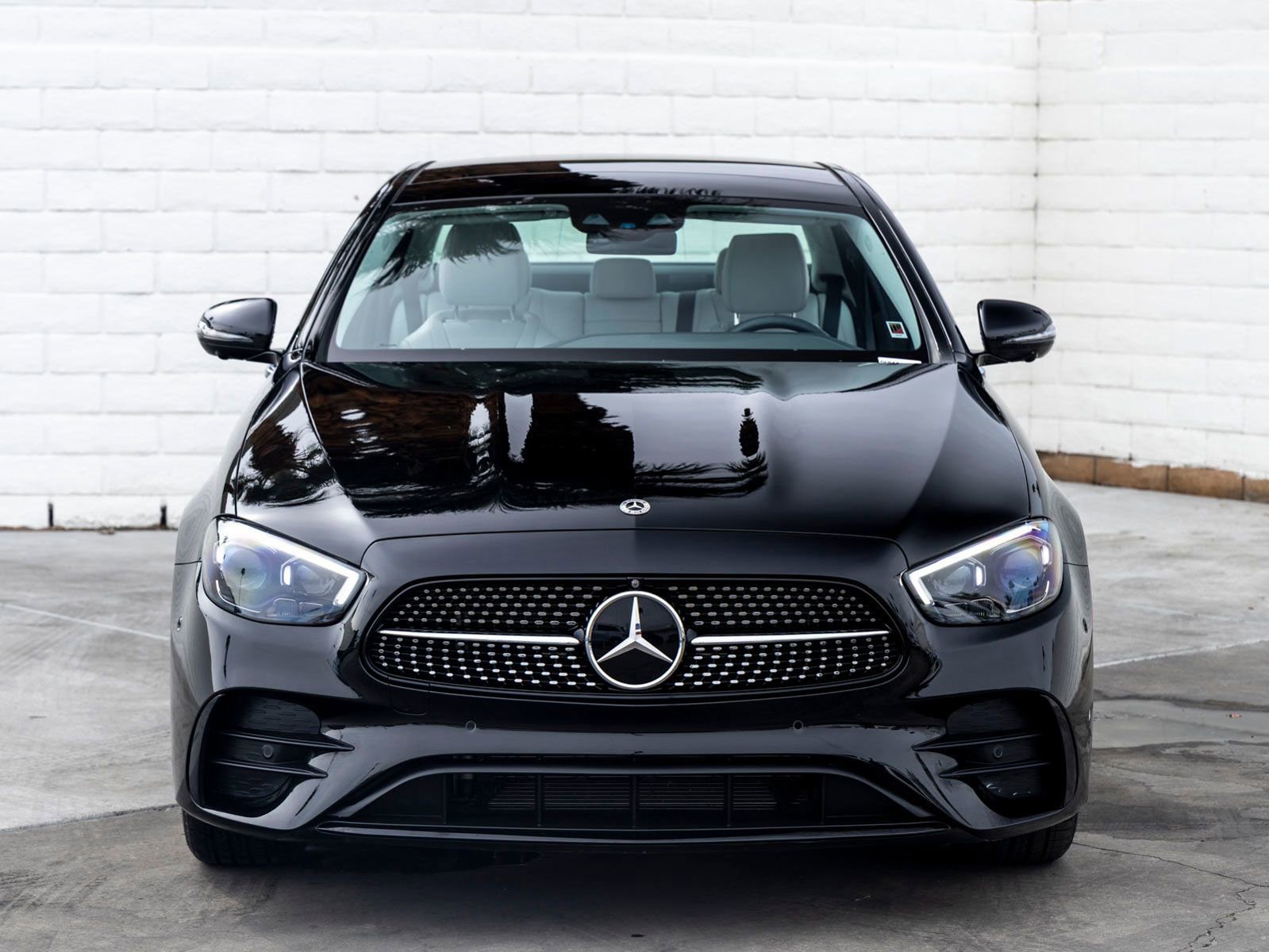 Used 2022 Mercedes-Benz E 450 4MATIC Sedan image 4