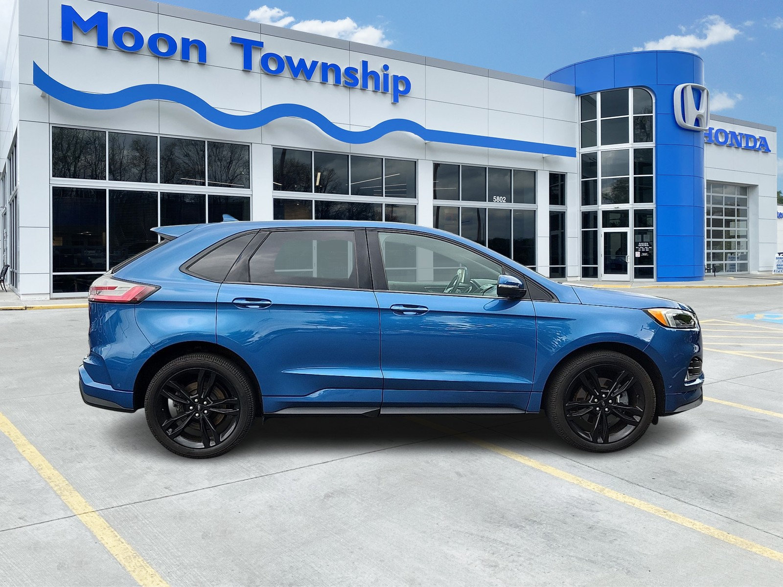 Used 2020 Ford Edge ST w/ Equipment Group 401A AWD/4WD image 7