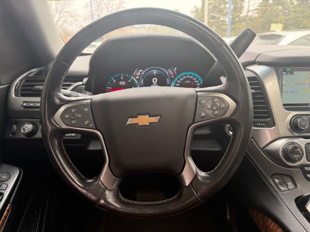 Used 2019 Chevrolet Suburban Premier w/ Premier Plus Edition AWD/4WD image 23