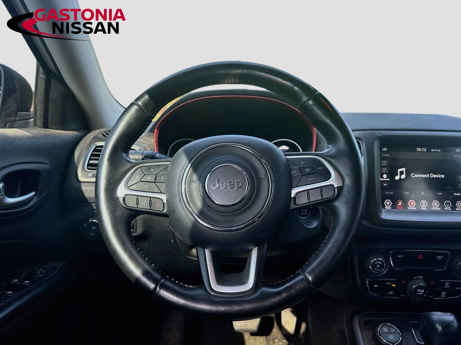 Used 2019 Jeep Compass Trailhawk w/ Cold Weather Group AWD/4WD image 26