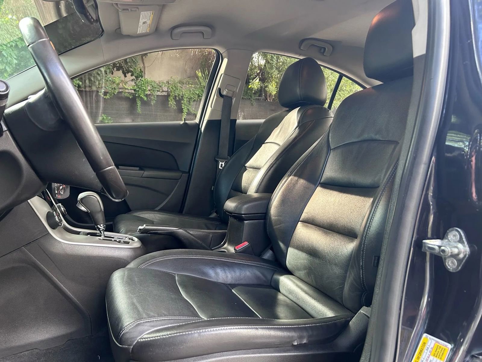 Used 2016 Chevrolet Cruze LT image 13