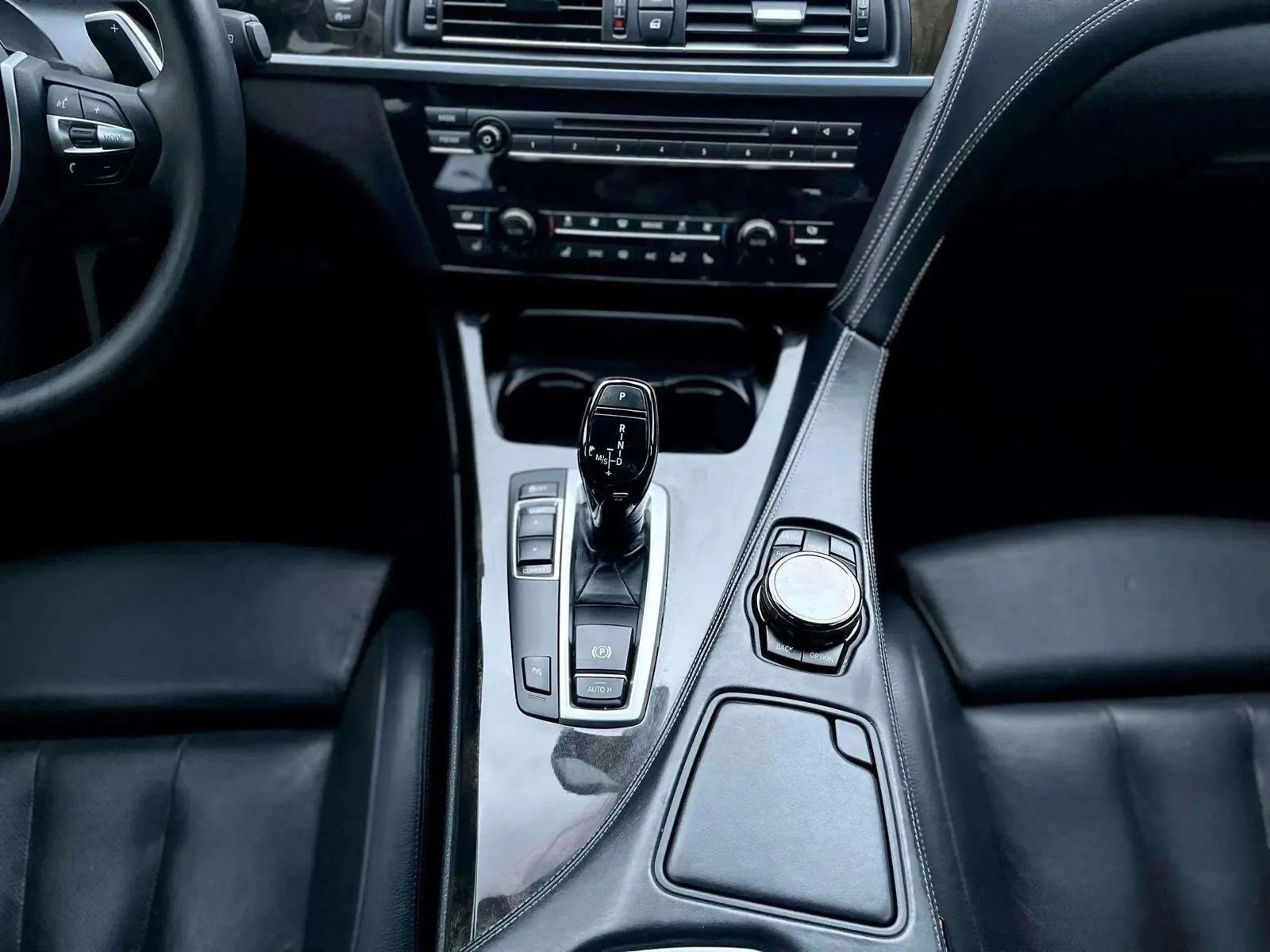 Used 2016 BMW 640i Gran Coupe w/ M Sport Edition image 13