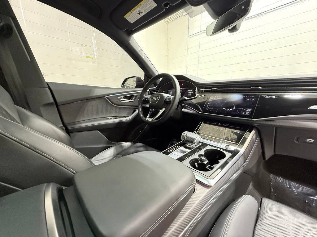 Used 2025 Audi SQ8 Premium Plus w/ 23" Wheel Package AWD/4WD image 51