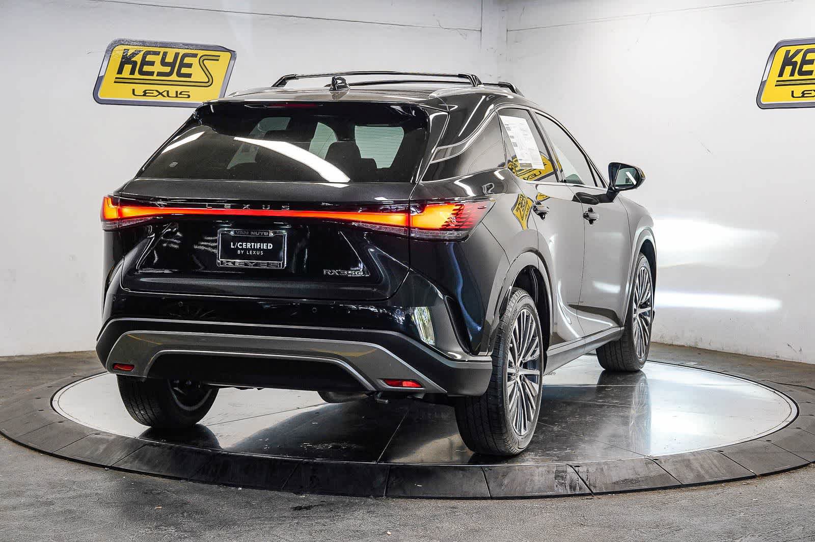 Used 2025 Lexus RX 350 Premium Plus FWD image 4