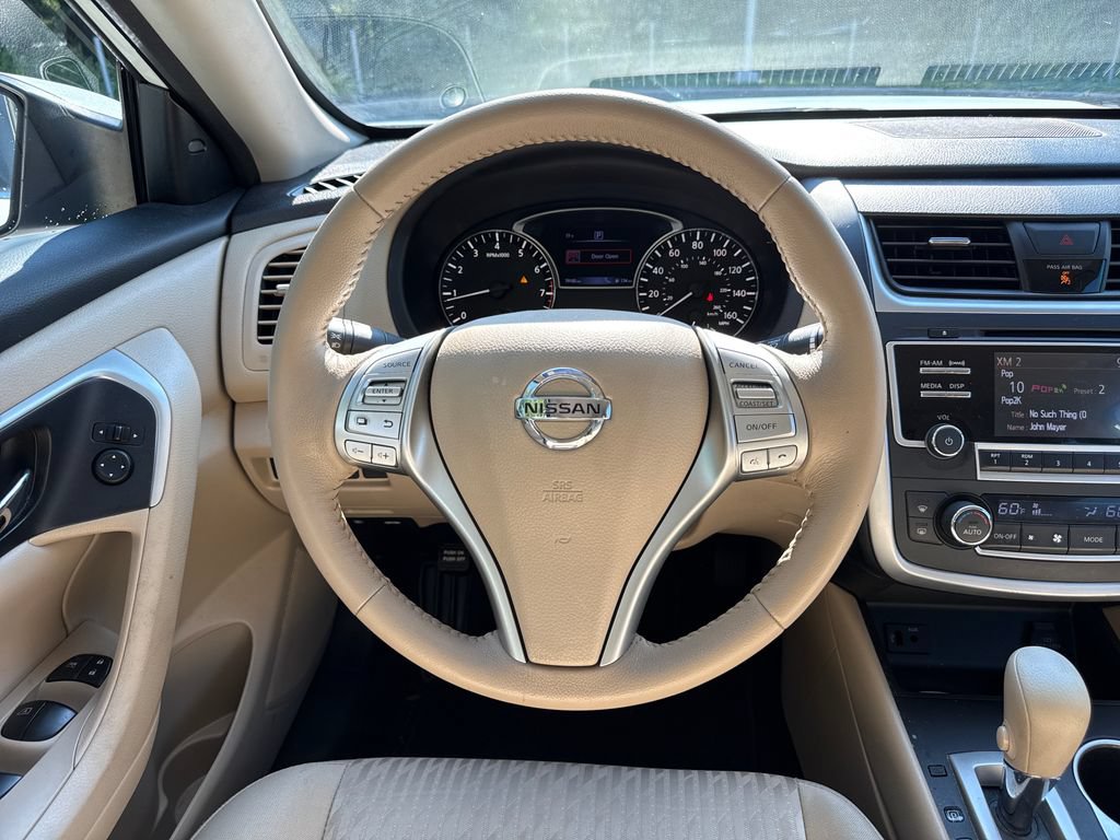 Used 2016 Nissan Altima 2.5 SV FWD image 19