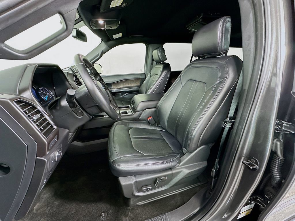 Used 2019 Ford Expedition Max Limited image 21