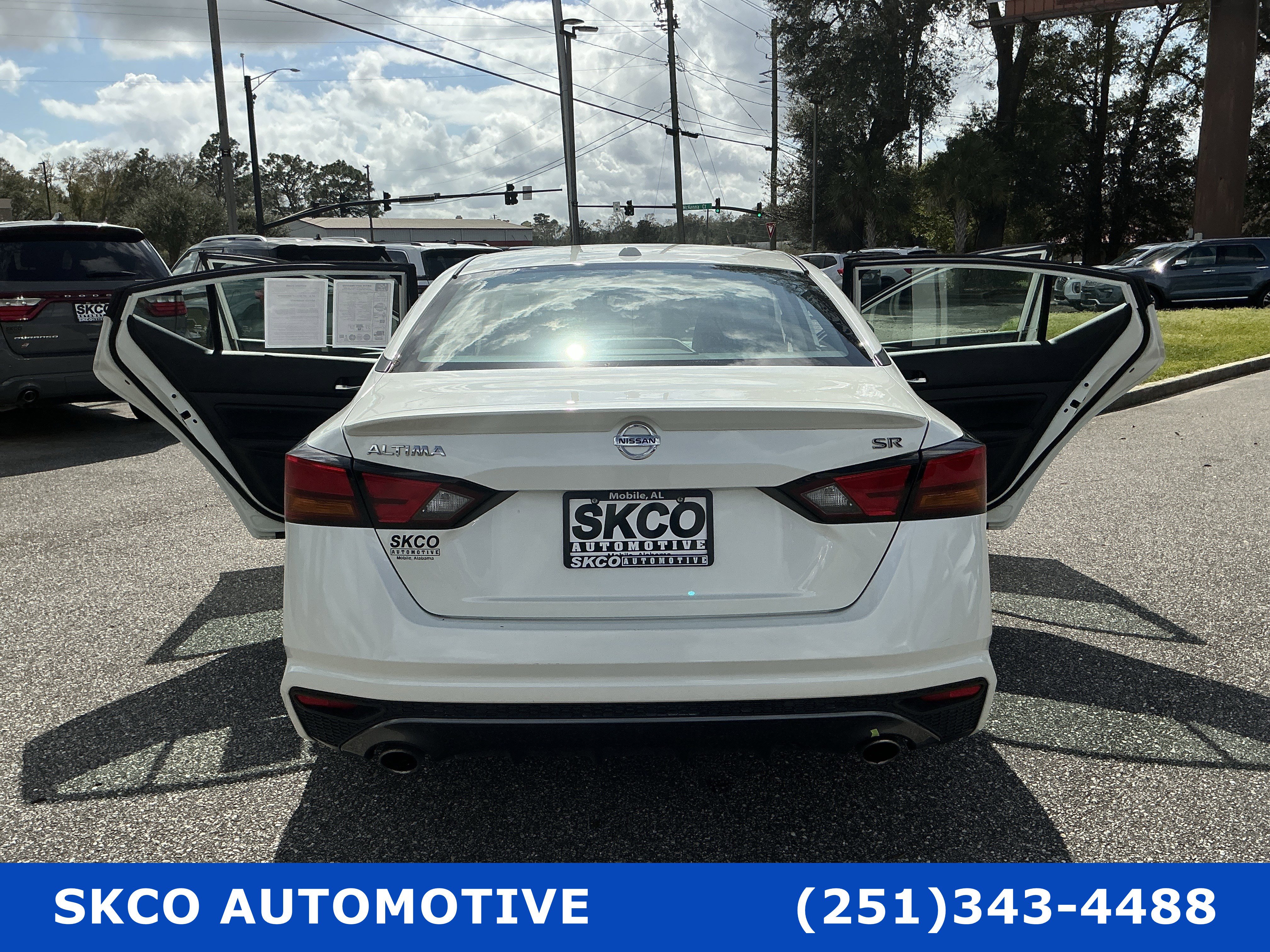 Used 2019 Nissan Altima 2.5 SR w/ SR Premium Package image 32