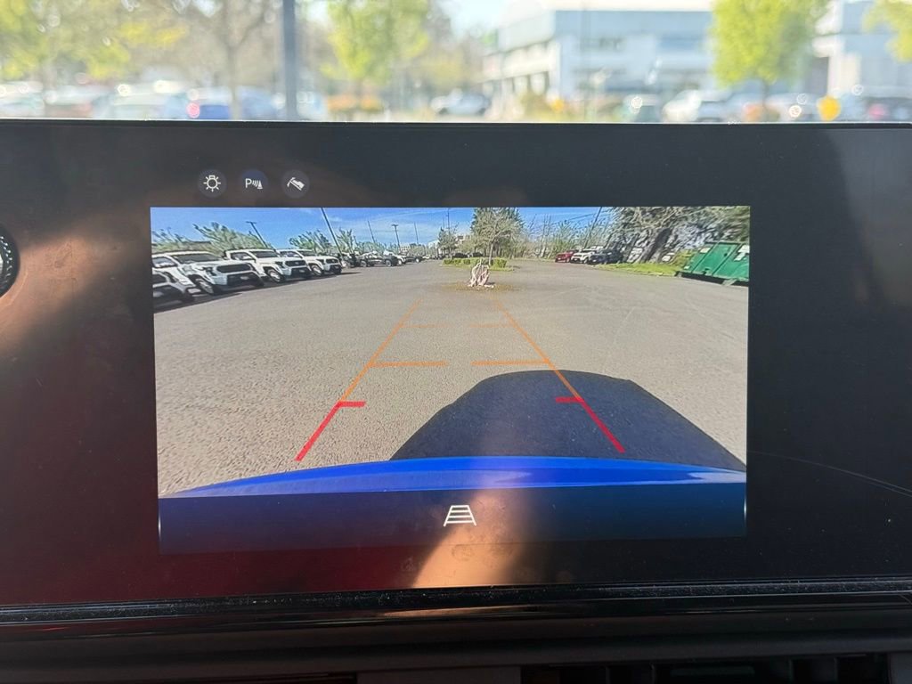 Used 2025 Honda Prologue EX image 11