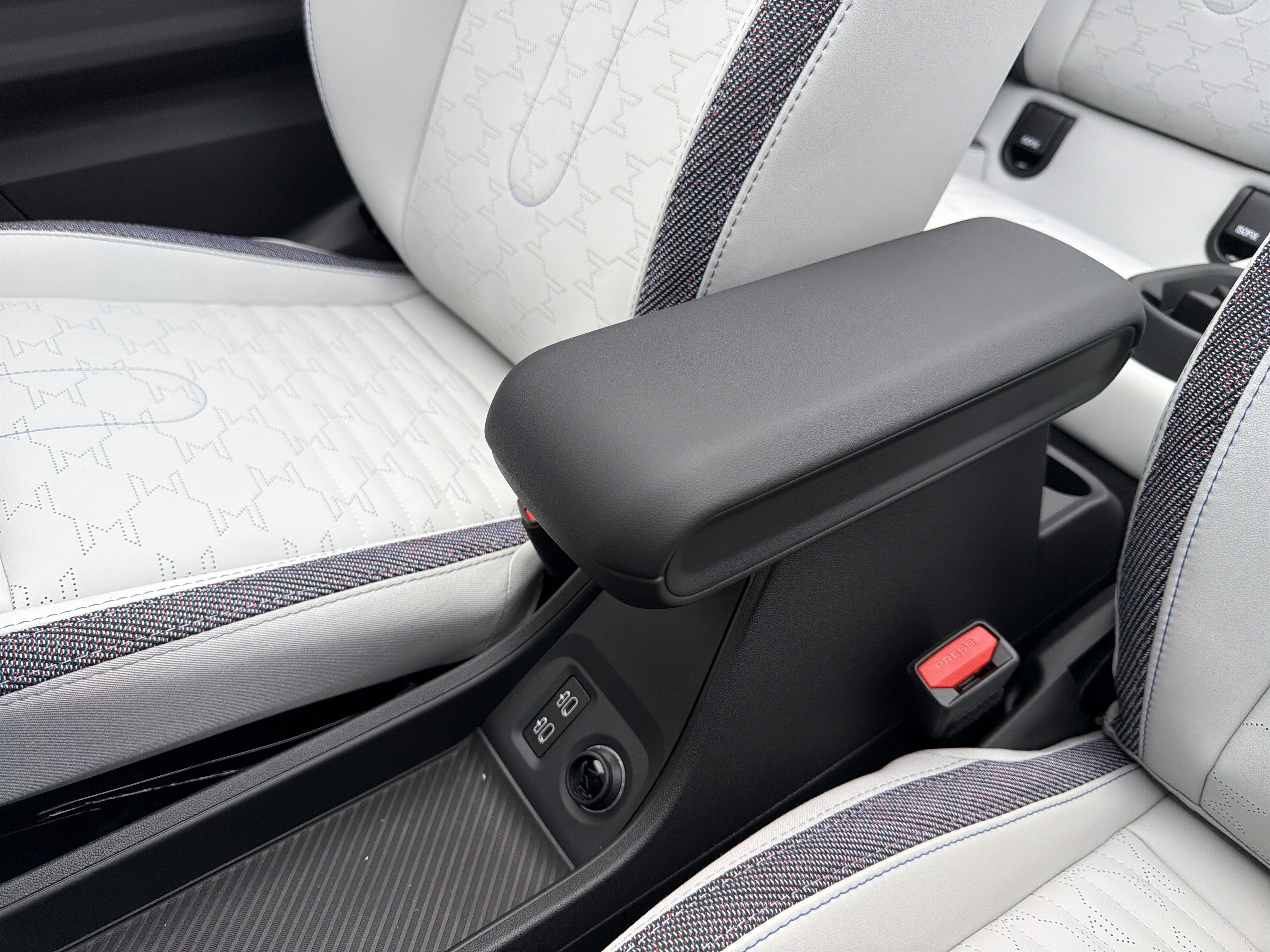 New 2026 MINI Cooper S FWD image 38
