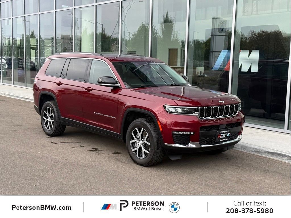 Used 2023 Jeep Grand Cherokee L Limited w/ Luxury Tech Group II AWD/4WD image 7