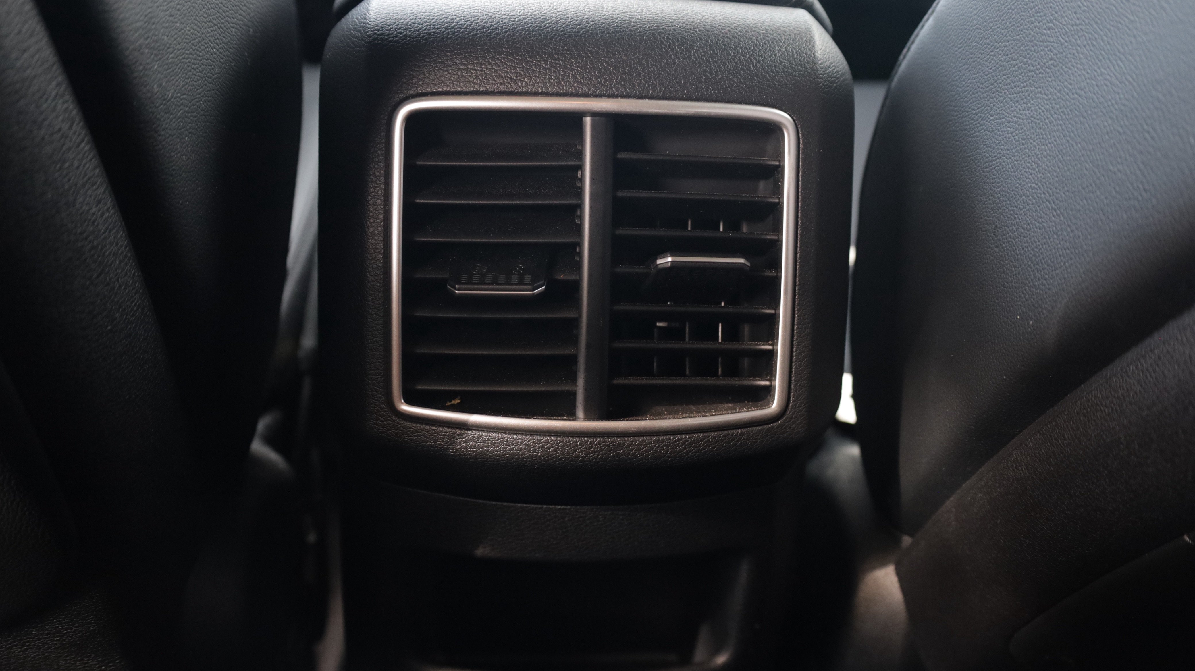 Used 2023 Kia Sportage EX FWD image 13