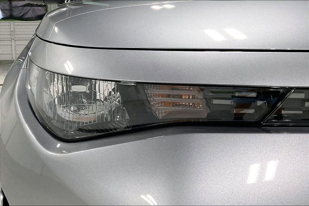 Used 2025 Kia Soul EX FWD image 38