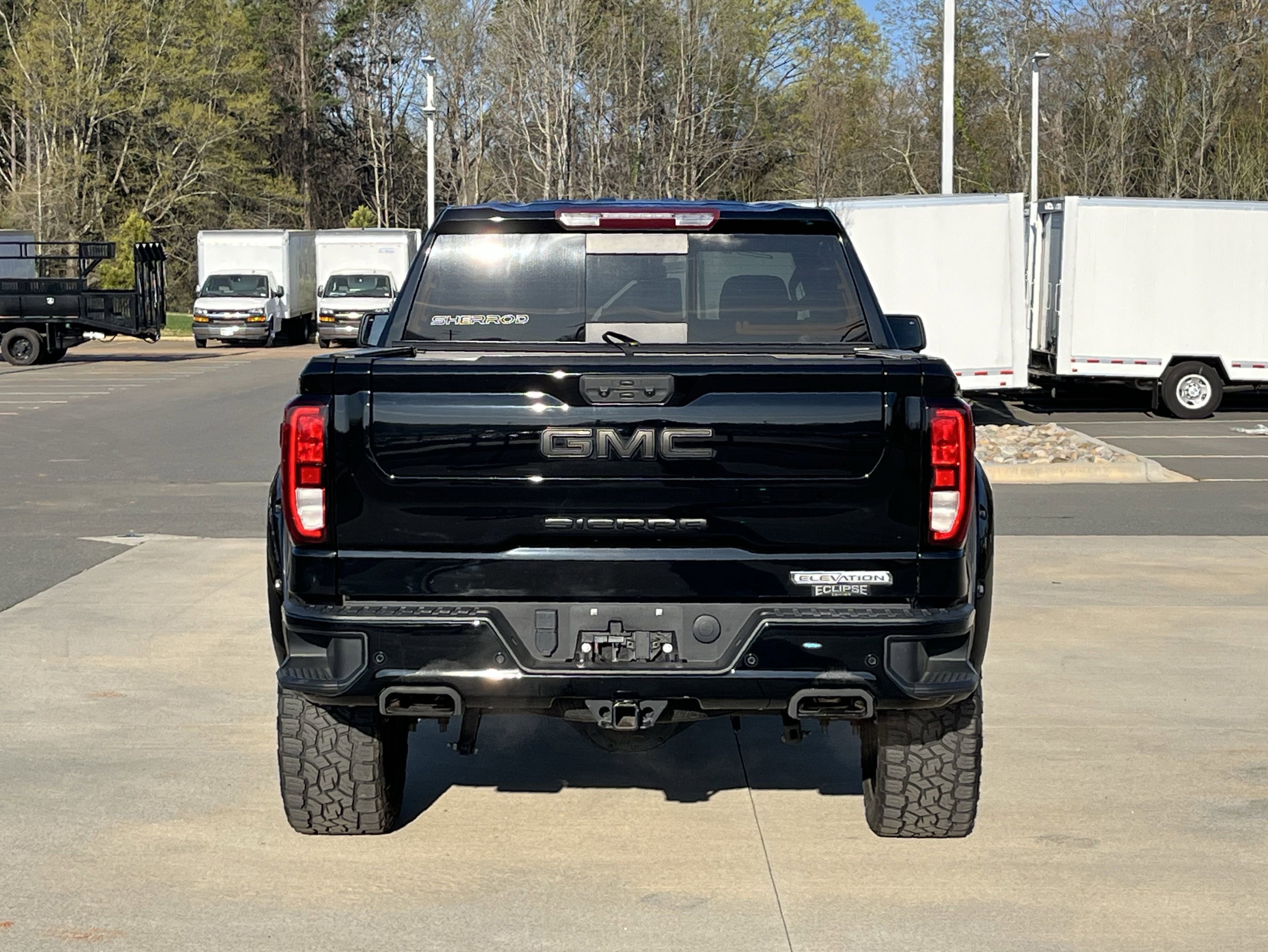 Used 2023 GMC Sierra 1500 Elevation w/ Preferred Package image 12
