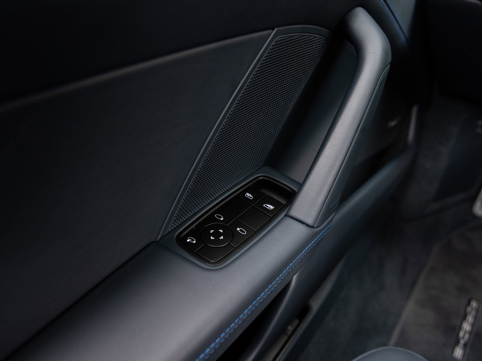 Certified 2024 Porsche 911 Carrera GTS image 22