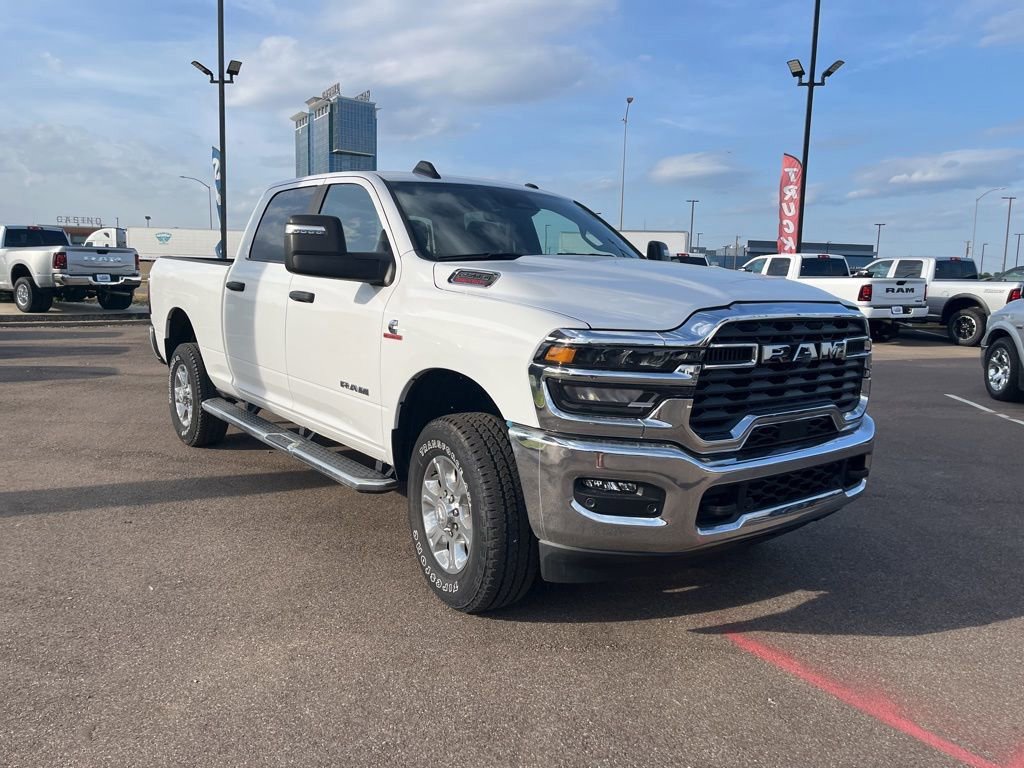 Used 2025 RAM 2500 Big Horn AWD/4WD image 9