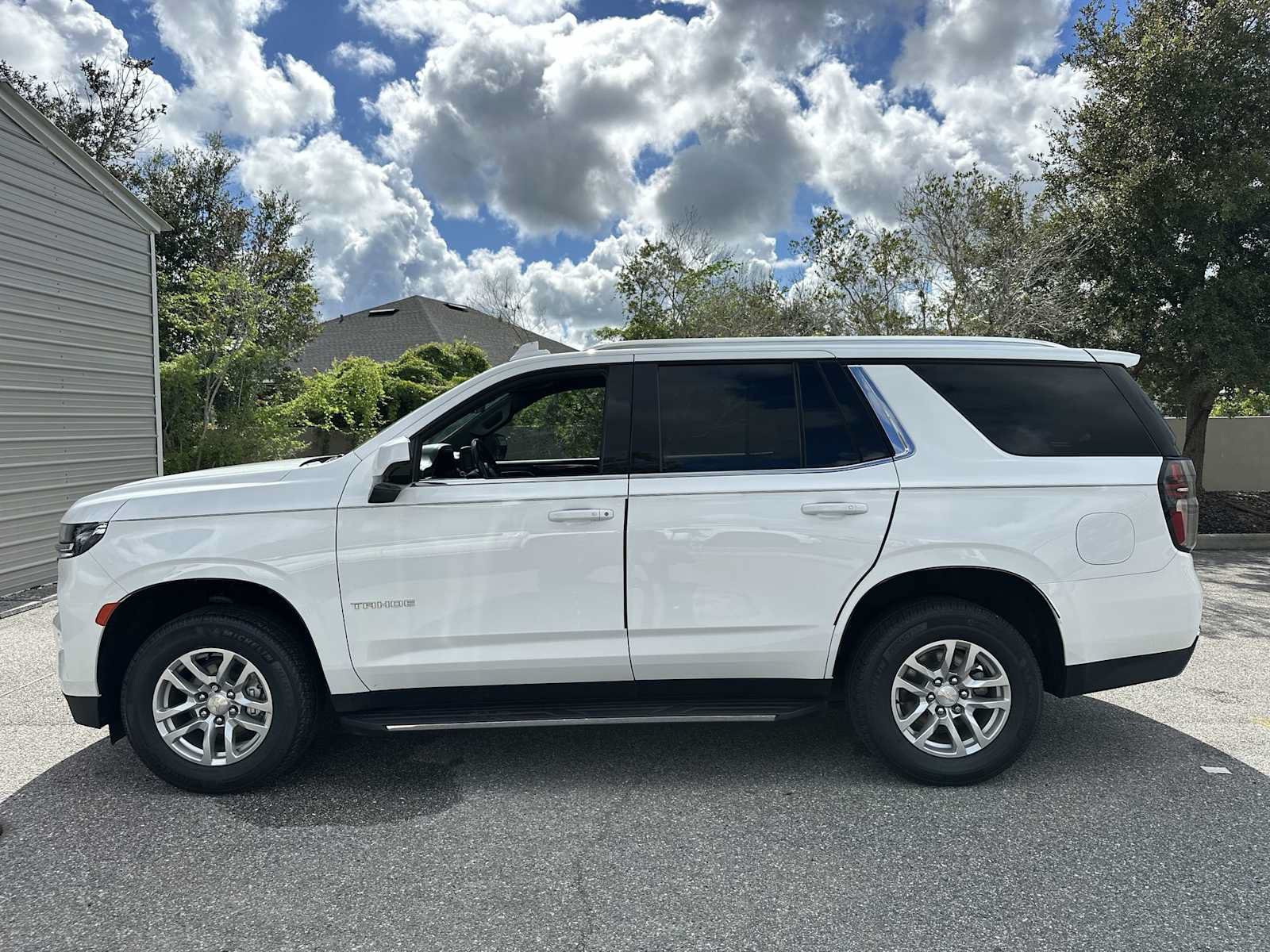 Certified 2023 Chevrolet Tahoe LS RWD image 3