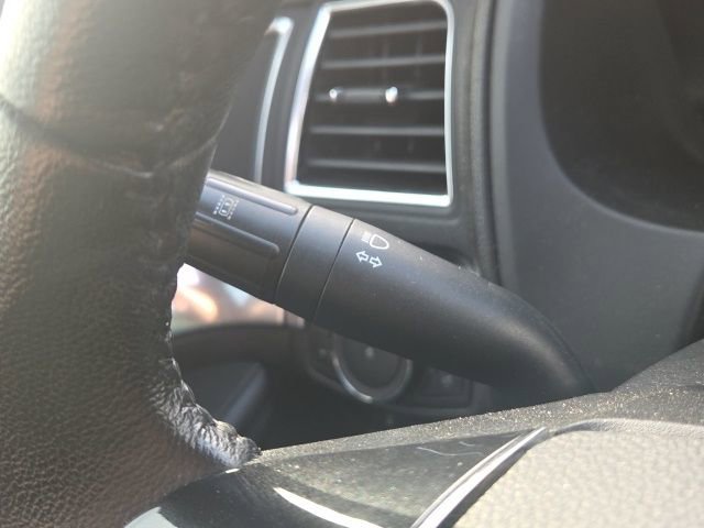 Used 2019 Ford Explorer Limited w/ Ford Safe & Smart Package image 42