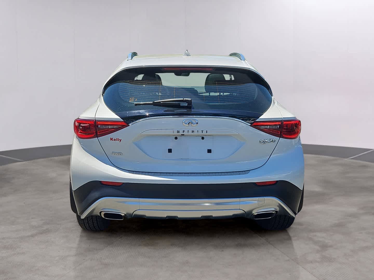 Used 2018 INFINITI QX30 AWD image 5