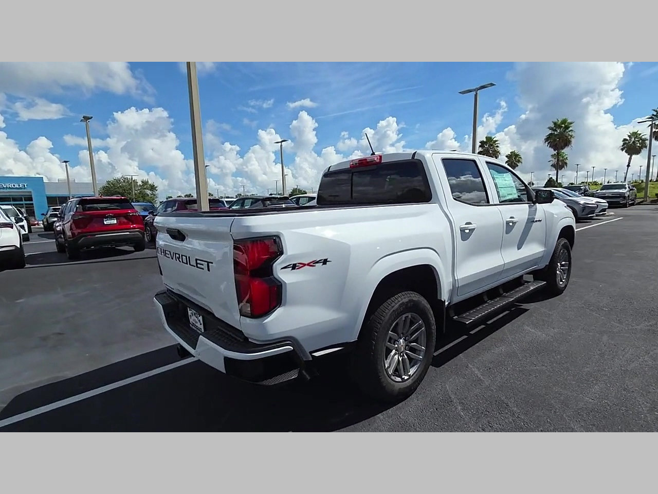 New 2026 Chevrolet Colorado LT w/ LT Convenience Package AWD/4WD image 19
