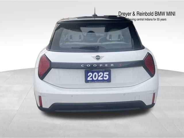 Used 2025 MINI Cooper S image 28