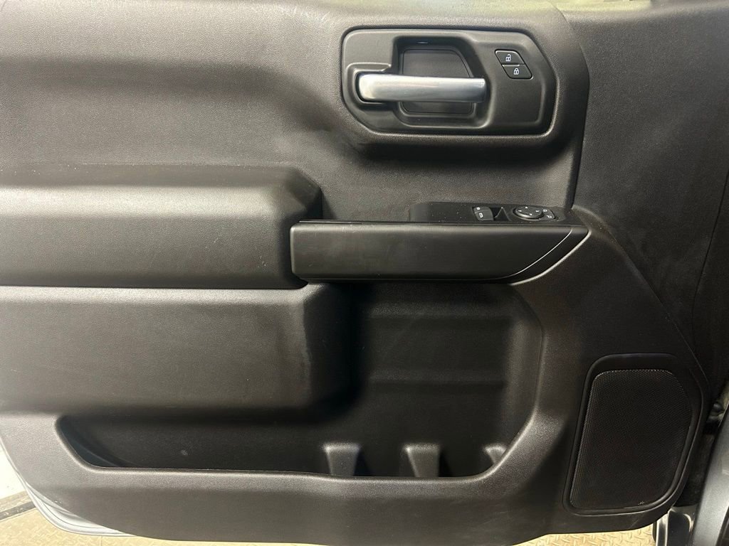 Used 2021 Chevrolet Silverado 1500 W/T w/ WT Value Package image 4