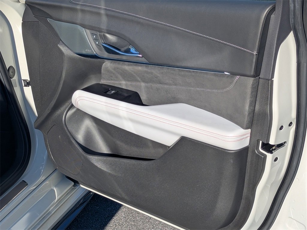 Used 2022 Cadillac CT4 V Blackwing w/ Technology Package image 13