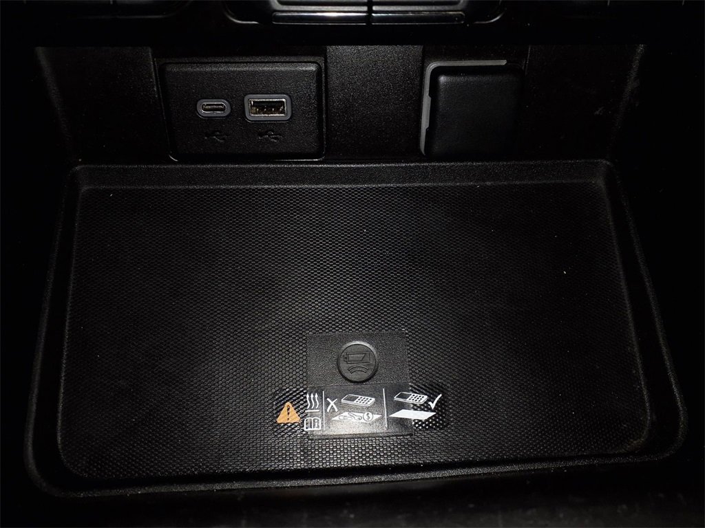 Used 2022 Chevrolet Tahoe Premier image 25