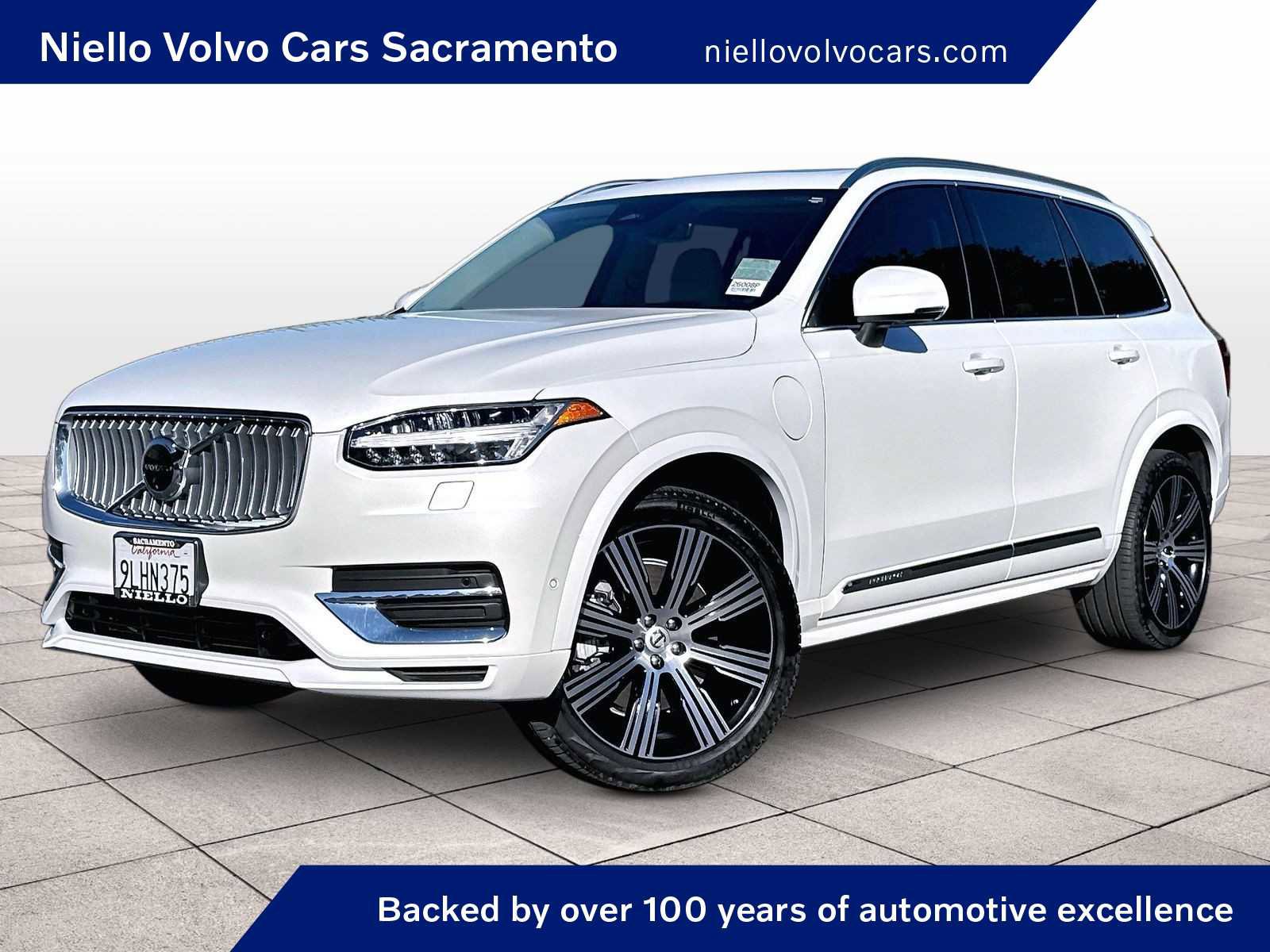 Used 2024 Volvo XC90 T8 Ultimate w/ Protection Package Premier AWD/4WD image 1
