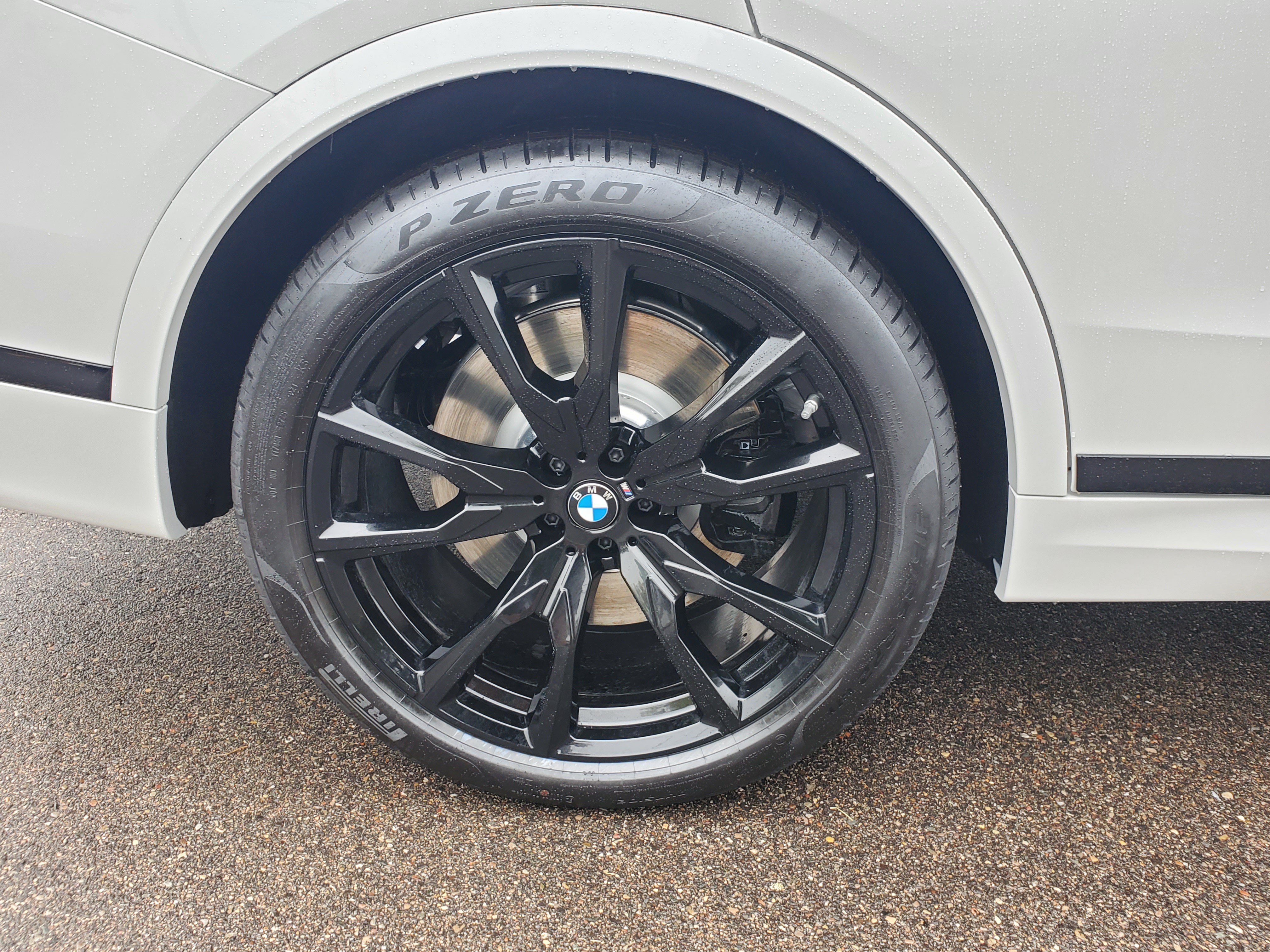 New 2027 BMW X7 M60i AWD/4WD image 38