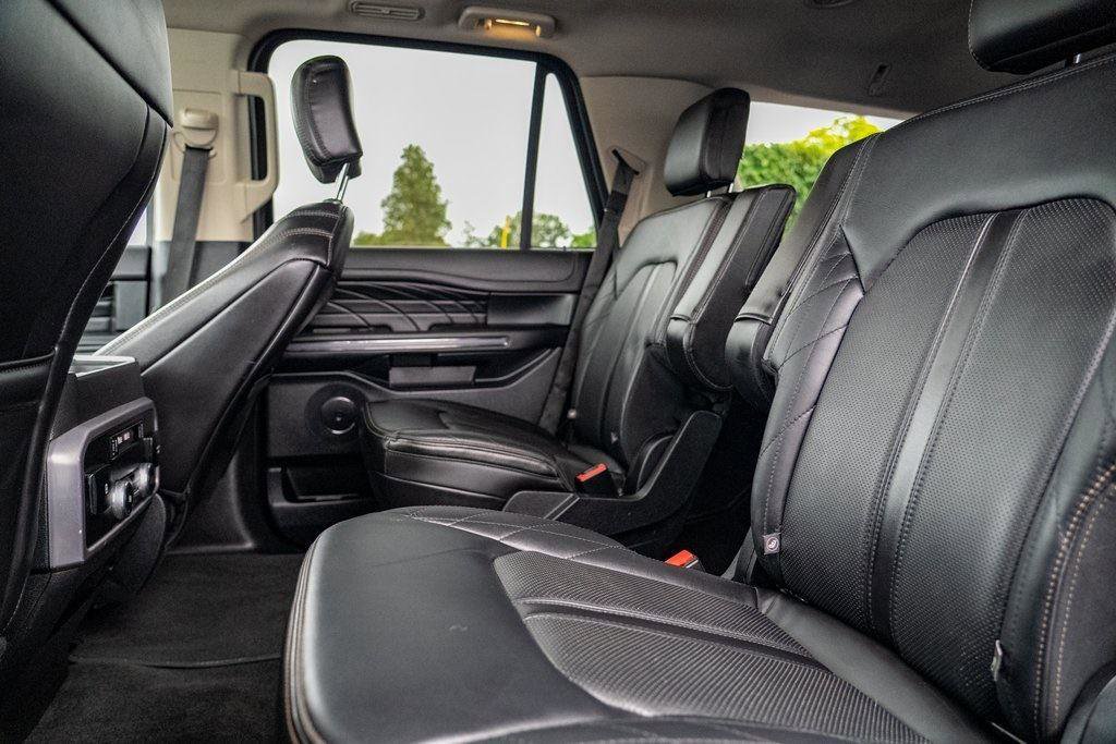 Used 2020 Ford Expedition Platinum image 26