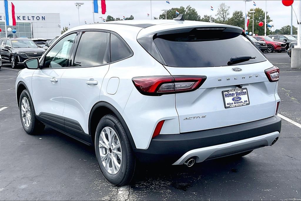 New 2026 Ford Escape Active image 3