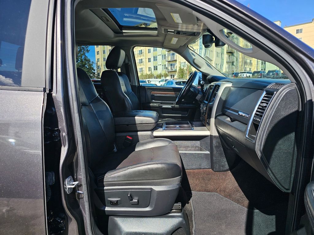 Used 2014 RAM 2500 Laramie w/ Convenience Group AWD/4WD image 12