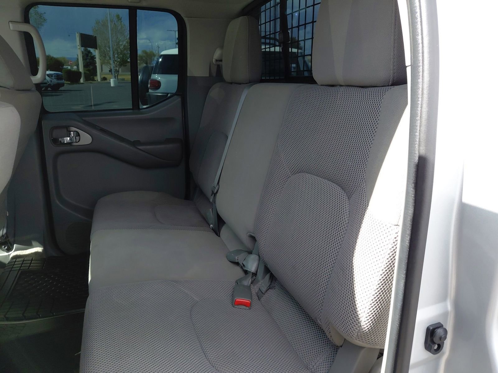 Used 2018 Nissan Frontier SV image 20