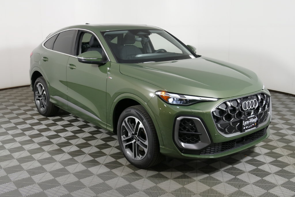 New 2026 Audi Q5 Premium AWD/4WD image 1