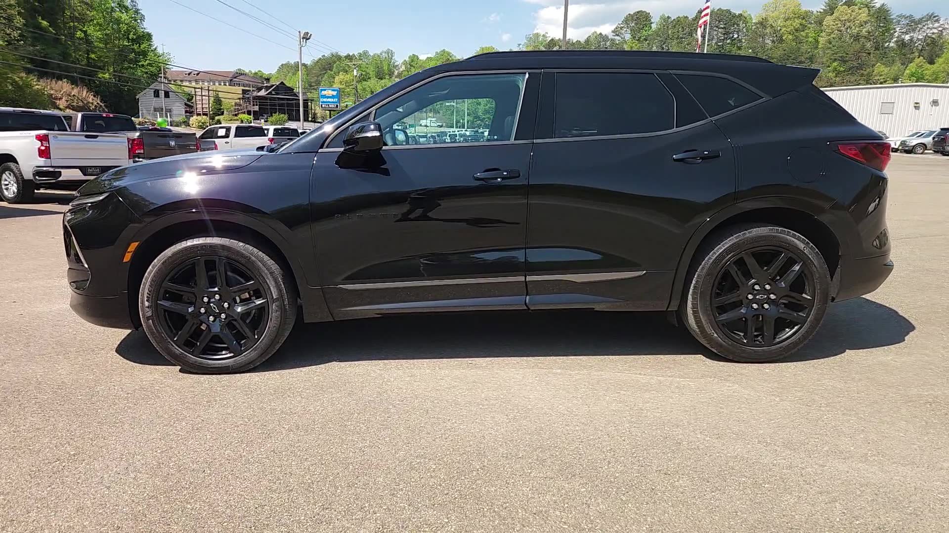 Used 2025 Chevrolet Blazer RS w/ Driver Confidence II Package image 16