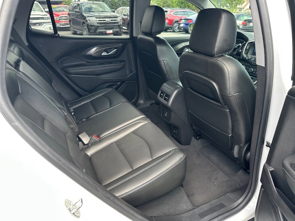 Used 2022 GMC Terrain SLT image 21