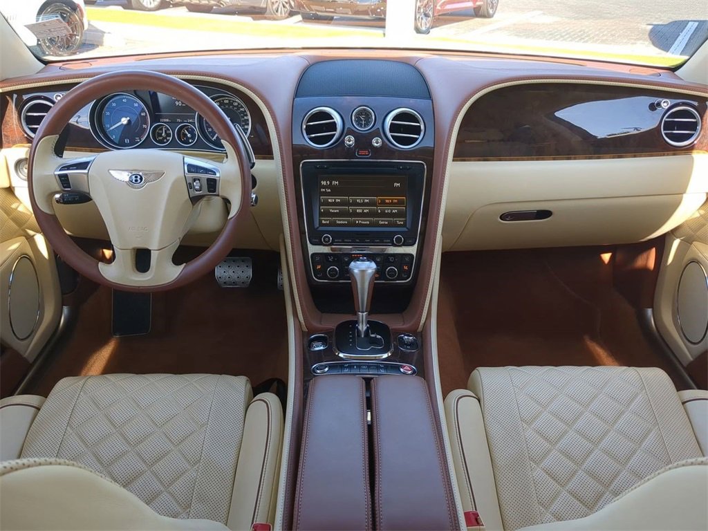 Used 2018 Bentley Flying Spur W12 image 15